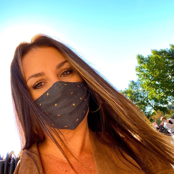 Meet your Posher, Alicia - Picture 1 of 1